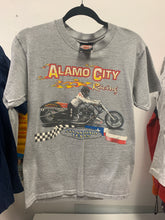 Load image into Gallery viewer, Vintage “Alamo City Racing” Harley Davidson T Shirt