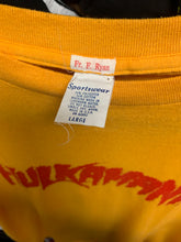 Load image into Gallery viewer, Vintage WWF Hulkamania Shirt