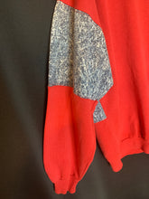 Load image into Gallery viewer, Las Vegas Nevada Caribe Sportswear Medium Sweater