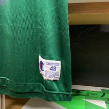Load image into Gallery viewer, Vintage Milwaukee Bucks V.Baker Jersey